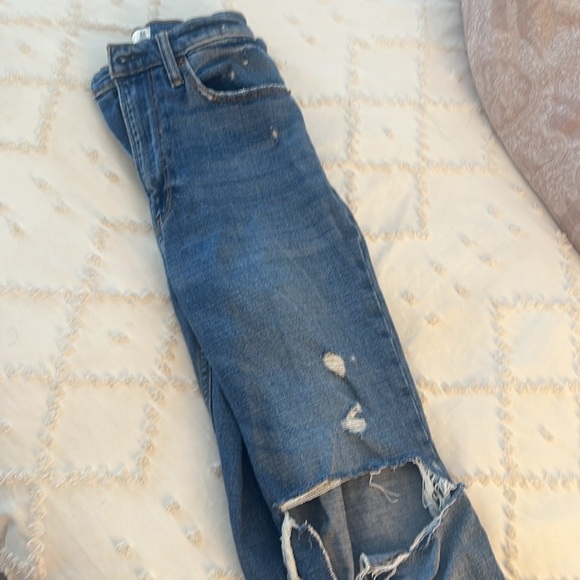 Abercrombie High Rise Straight Jean - Picture 2 of 5